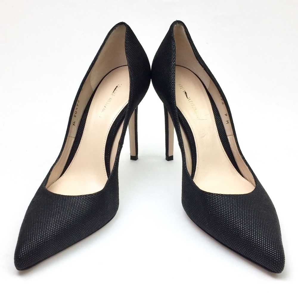 Stuart Weitzman Nouveau Goosebump Pump sz 9